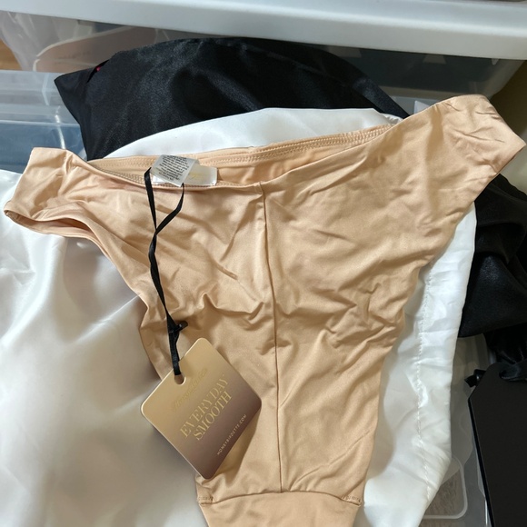 Honey Birdette Everday Smooth Panty - Picture 2 of 3